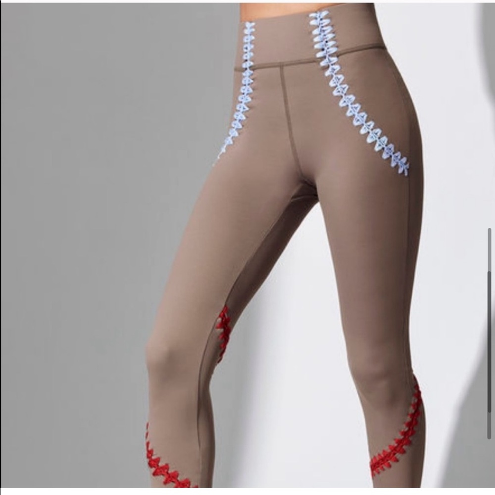 Carbon38 La Plage Crochet Stitching Leggings Tan Size XS - Picture 12 of 12